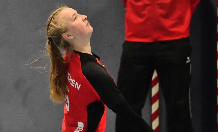 Die 18-jährige Laakirchner Abwehrhoffnung Julia Beisskammer. (Foto: Verein)