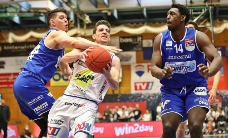 Swans gegen Gunners (Foto: Hörmandinger)