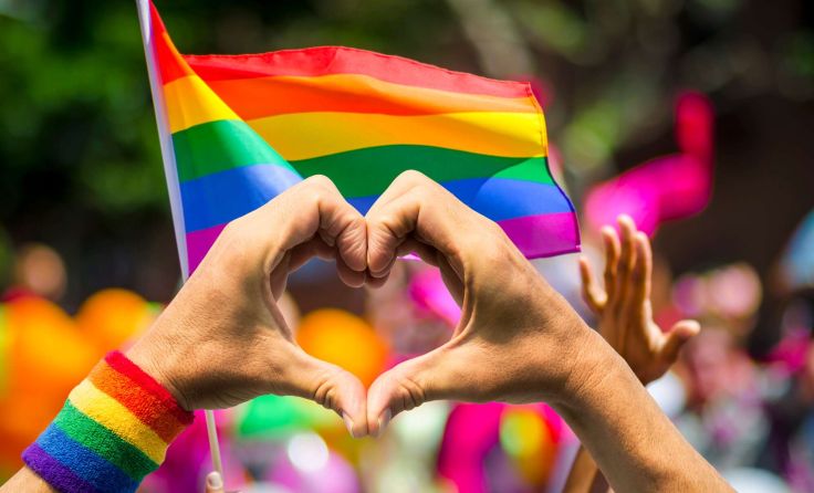 Regenbogenparade Wien am 8. Juni (Foto: stock.adobe.com/lazyllama)