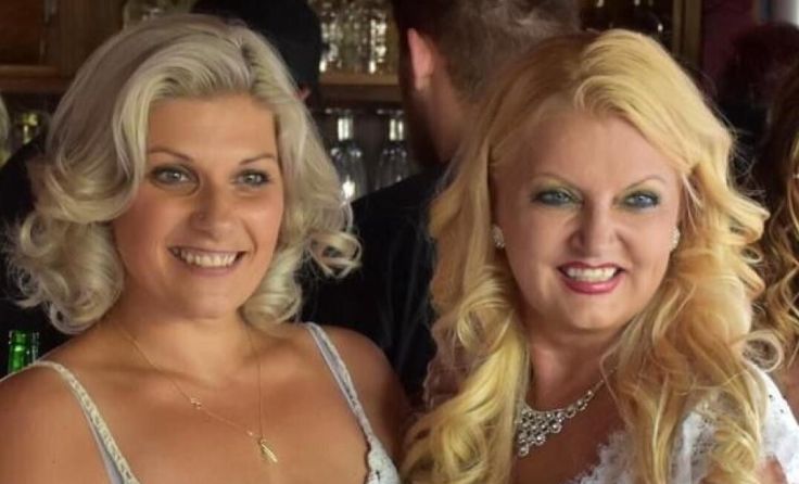 Daniela Urich mit Tochter Karina (Foto: privat)