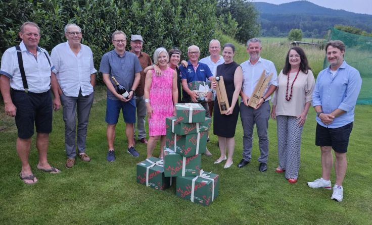 Mitglieder feiern Jubiläum (Foto: Golf Regau)