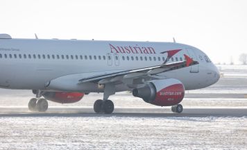 Glatteis-Schock in Schwechat: Flughafen Wien komplett lahmgelegt – Passagiere sitzen fest
