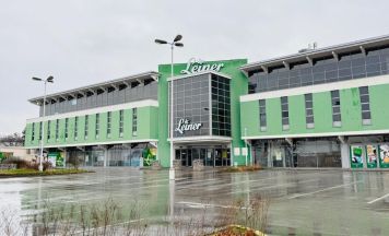 Mömax-Projekt in Vöcklabruck: Bauverhandlung bringt Bewegung ins ehemalige Leiner-Gebäude