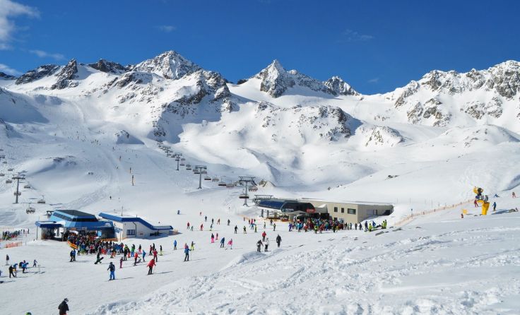 Skigebiet Stubaier Gletscher (Foto: hachri/adobe.stock)