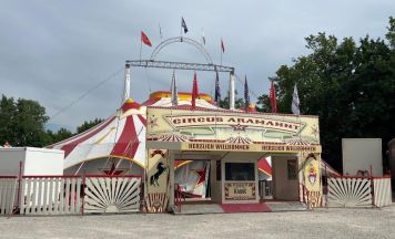 Manege frei: Circus Aramannt startet mit magischer Show in Vöcklabruck in den Frühling