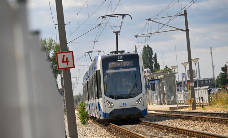 TW500 der Wiener Lokalbahnen nahe Guntramsdorf (Foto: WLB/Zinner)