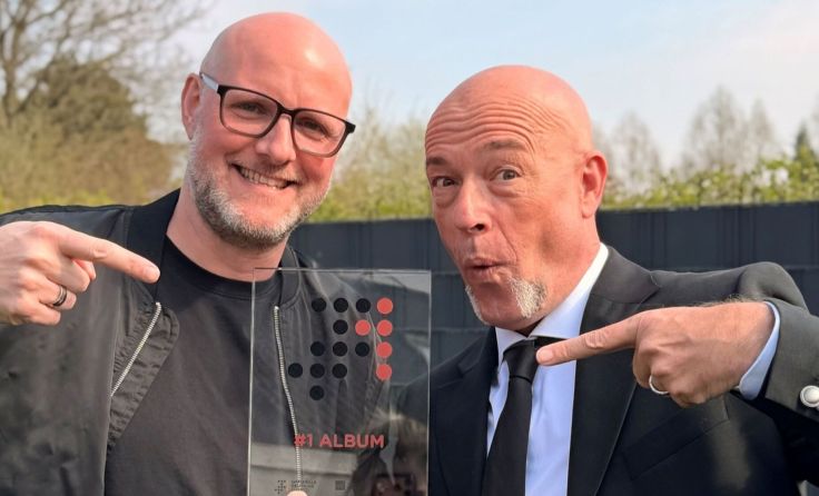 Unheilig freut sich über Auszeichnung (Foto: Universal Music)