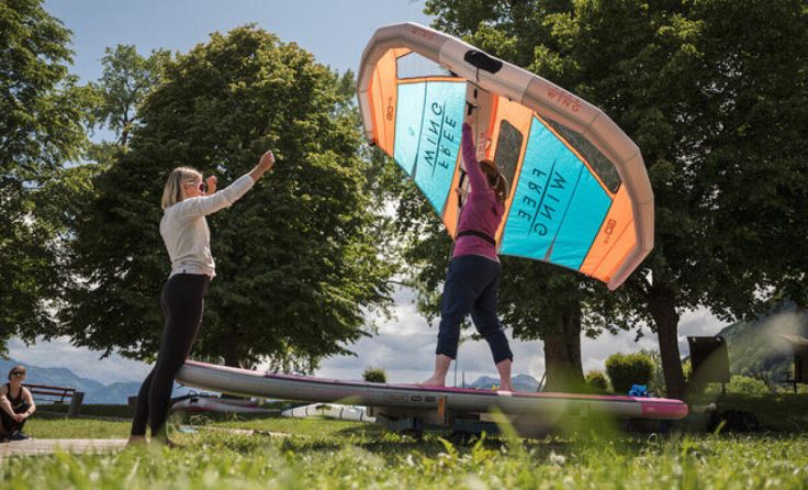 Lakebase in Ebensee ermöglicht Tests von Wassersportgeräten (Foto: Sup Wing Bow)