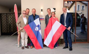 Kunst am Wolfgangsee: Slowenien eröffnet Kulturbotschaft im Hotel Cortisen