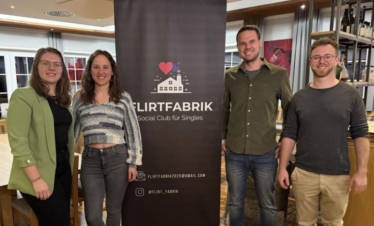 Vanessa, Viktoria, Gerhard, Lukas von der Flirtfabrik (Foto: Flirtfabrik)