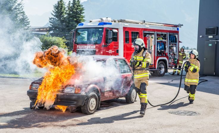 Löschübung der Feuerwehr (Foto: LFV Salzburg/Nikolaus Faistauer)