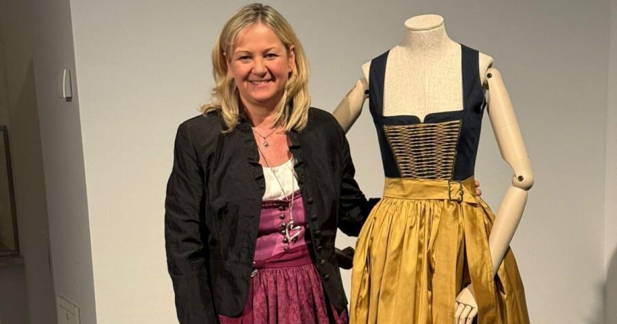 Pettenbacher Schneiderin sorgt mit modernem Dirndl für Aufsehen