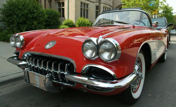 Oldtimer Corvette (Foto: stock.adobe.com/chicagophoto)