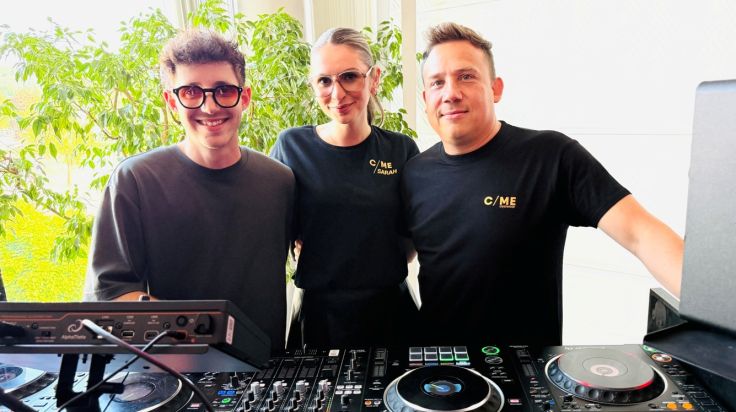 Sunset, Style und Star-DJ: Am Attersee wurden die neuen Brillen-Trends 2026 präsentiert