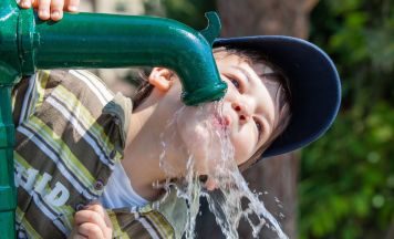 Wassertage im Bezirk Vöcklabruck: Schüler erleben Seen und Flüsse neu