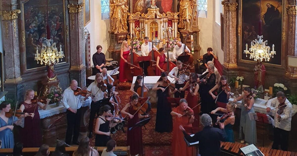 Classical music enjoyment in Zell am Moos: Parish church becomes a concert ...