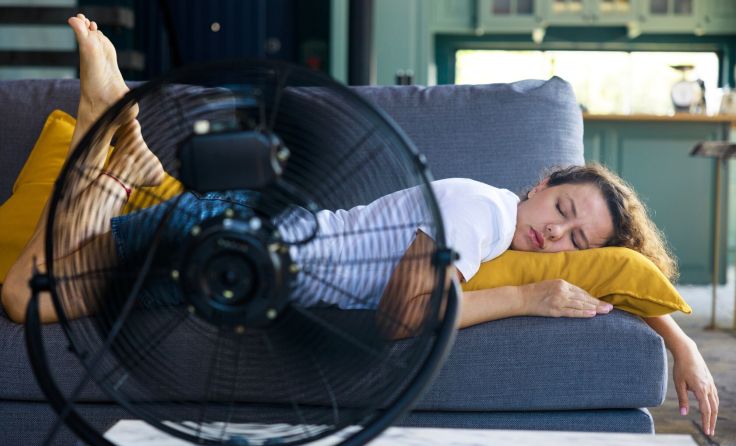 Extreme Hitze kann auch die Psyche belasten (Foto: dragonstock/adobe.stock)
