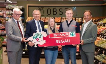 Neuer Spar-Supermarkt in Regau eröffnet