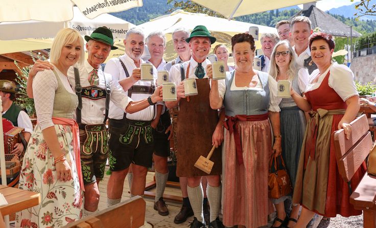 Bierstich zum Neuhaus-Jubiläum (Foto: Hotel Edelweiss Berchtesgaden GmbH)