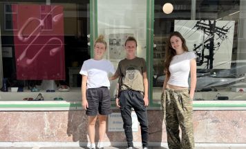 Junge Kunst erobert Bad Ischls Schaufenster