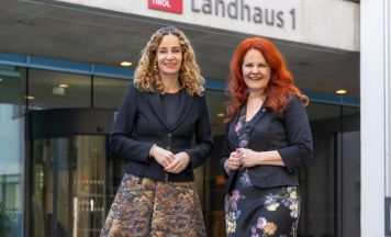 Tirol fördert Projekte gegen Einsamkeit bei älteren Frauen
