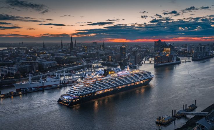 EXPLORA III in Hamburg (Foto: Cruise Gate Hamburg)
