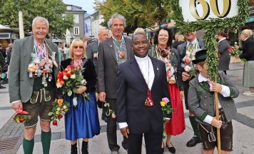 Liachtbratlmontag: Ganz Bad Ischl feiert seine Geburtstagsjubilare