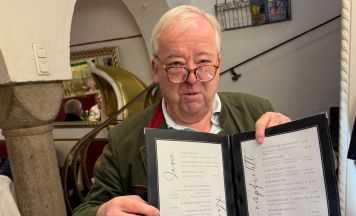 Verrückt oder gastfreundlich? Vöcklabrucker Wirt bremst die Preise in der Gansl-Saison