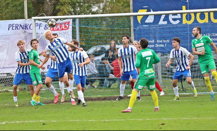 Fußball-Match Bad Ischl gegen Vöcklamarkt (Foto: Hörmandinger)