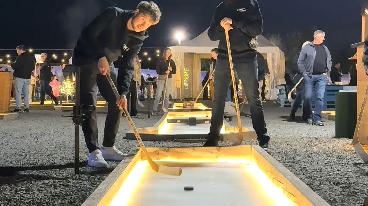 Österreichs erstes Eis-Minigolf eröffnet bei Graz