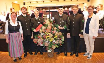 Salinenmusik Ebensee begeisterte mit schwungvollem Herbstkonzert