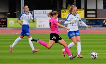 Frauenfußball: Gmunden sichert sich mit Doppelpack Herbst-Vizemeistertitel