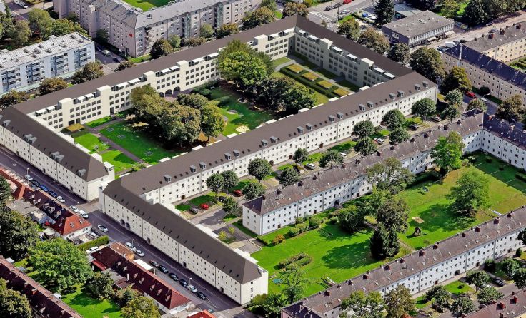 Am Bindermichl entstehen Dachgeschoßwohnungen, Lifte und Loggien. Foto: WAG 