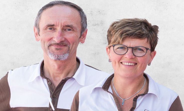 Brigitte und Hubert Strasser sind Nahversorger in Hartkichen. Foto: WKOÖ
