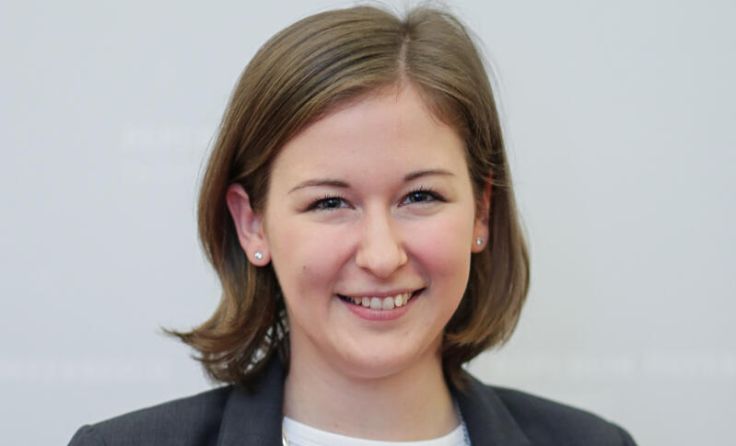 Claudia Plakolm stammt aus Walding. (Foto: Volker Weihbold)