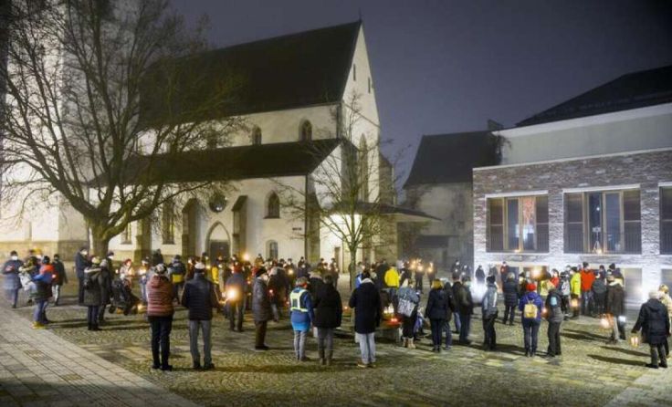 Bereits im Jänner wurde in Gallneukirchen den Corona-Opfern gedacht. (Foto: Rainer Weiß)