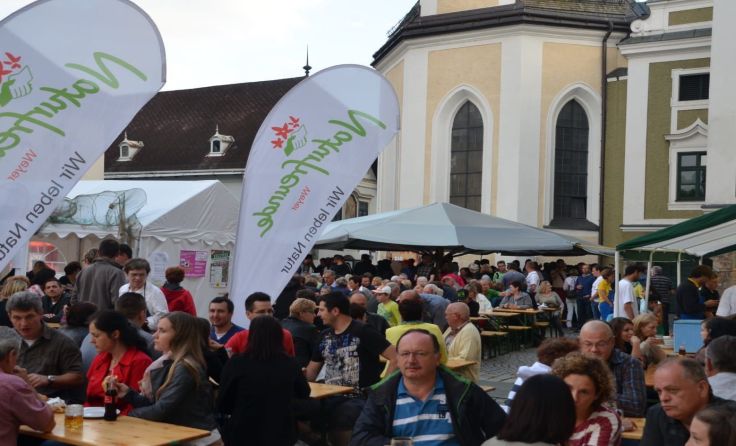 Tolle Stimmung am Marktplatz Foto: Sigi Barton