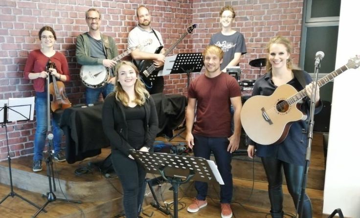 Die UP Link Band ist erneut zu Gast in Assista Altenhof. Foto: UP Link Band