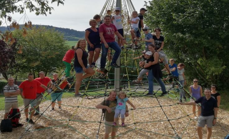 Besonders die Kletterpyramide sorgt nun bei den Kleinen für Begeisterung.