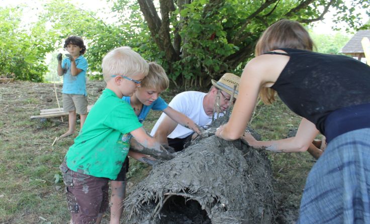Die Kinder erleben einen Tag, den sie bestimmt so schnell nicht wieder vergessen. Foto: Hanner