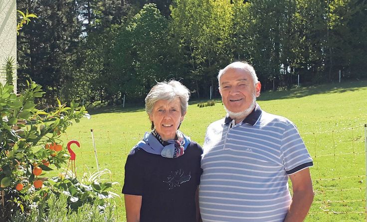 Marianne und Gerald Fraundorfer unterstützen Flüchtlinge in vielerlei Bereichen. Foto: Privat