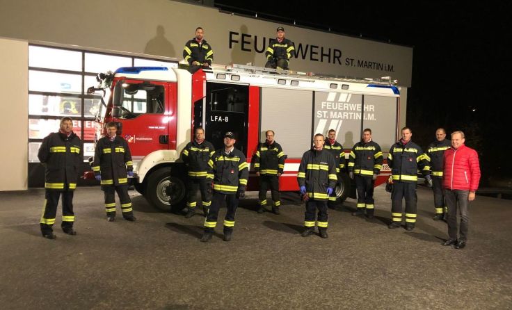 Ab sofort steht in den Garagen der St. Martiner Feuerwehr ein neues LFA-B. Foto: FF St. Martin