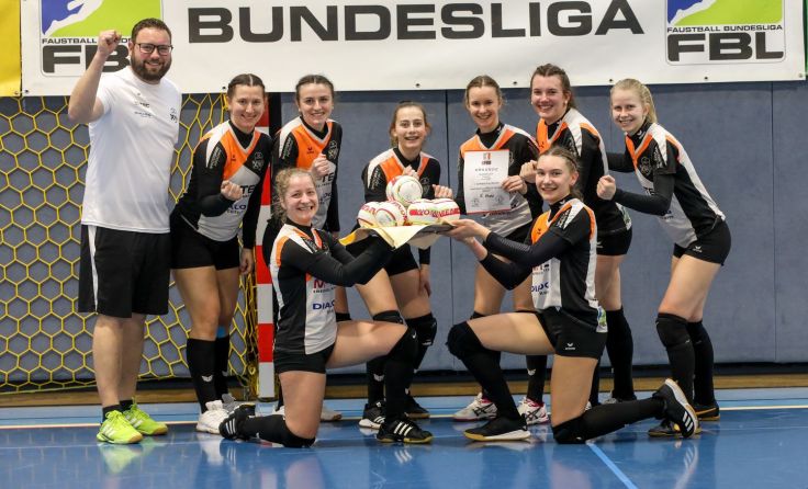 Die Arnreiterinnen gehen zufrieden aus der Hallenmeisterschaft 2021. Foto: Erwin Pils