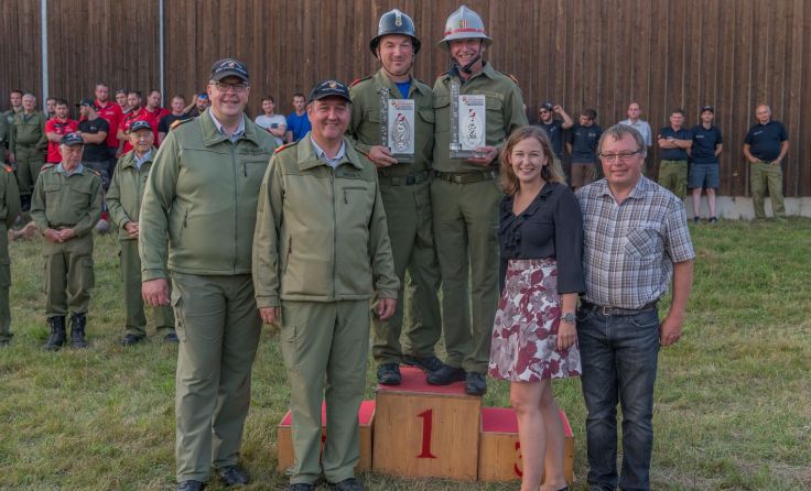 Den Siegern des Bezirksbewerbes wurde gratuliert. Foto: OAW Phillip Prokesch