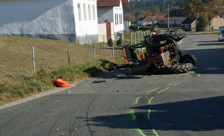 Tödlicher Traktorunfall in Wetzles. Foto: AFK Raabs/Thaya