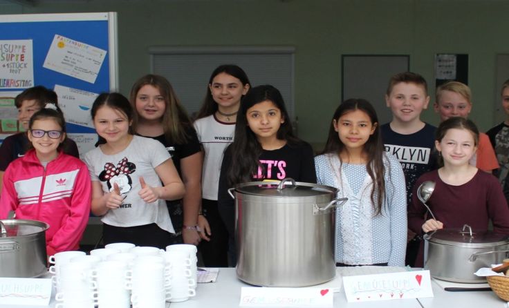Schüler der 1a-Klasse der Neuen Mittelschule Raab (Foto: NMS Raab)