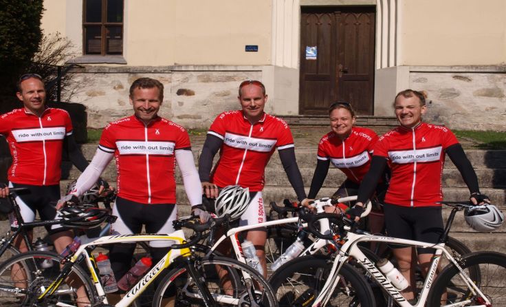 Radeln für den guten Zweck – die Teilnehmer der Charity Cycling Challenge (Fotos: CCC)