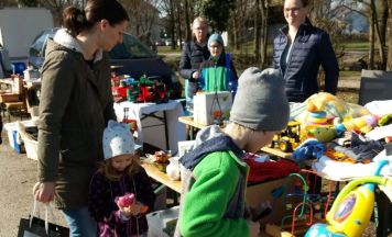 Pramtal-Flohmarkt am Volksfestgelände