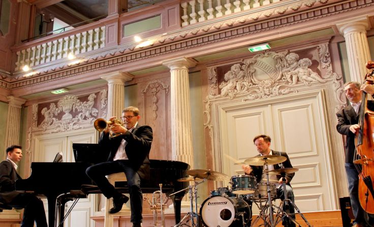 Die Jazzband Milestones ist im Schloss Zell zu Gast. (Foto: Privat)