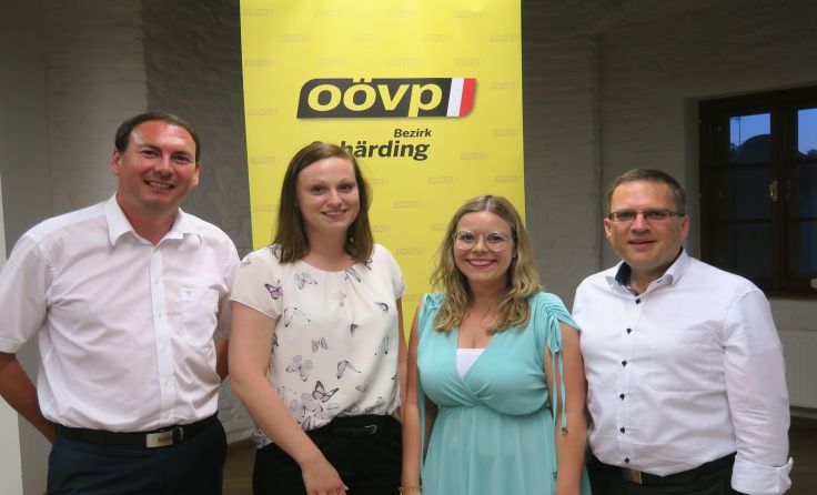 Florian Grünberger, Hannah Michlbauer, Isabella Roßdorfer, August Wöginger (v.l.) (Foto: ÖVP)